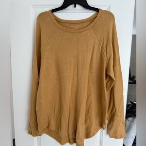 American Eagle sweater